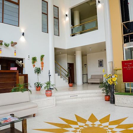 Hotel Viva Inn Yerandwane Esterno foto